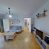 Apartament 2 camere, etaj 4/10, Berceni – 400 EUR, bloc anvelopat